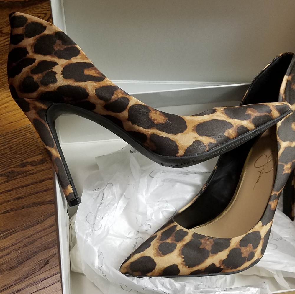 Jessica Simpson Cambridge Satin Leopard Print Pump